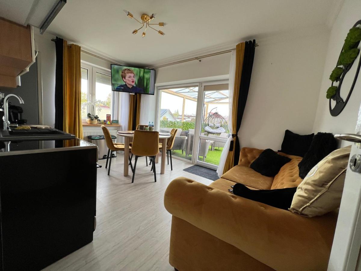 Comfort Zone Ostroda Villa Apartment B Εξωτερικό φωτογραφία